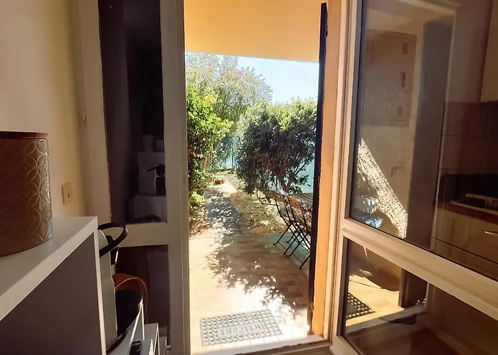 Ravissant T1 Avec Jardinet Proche De La Lägenhet Hyères